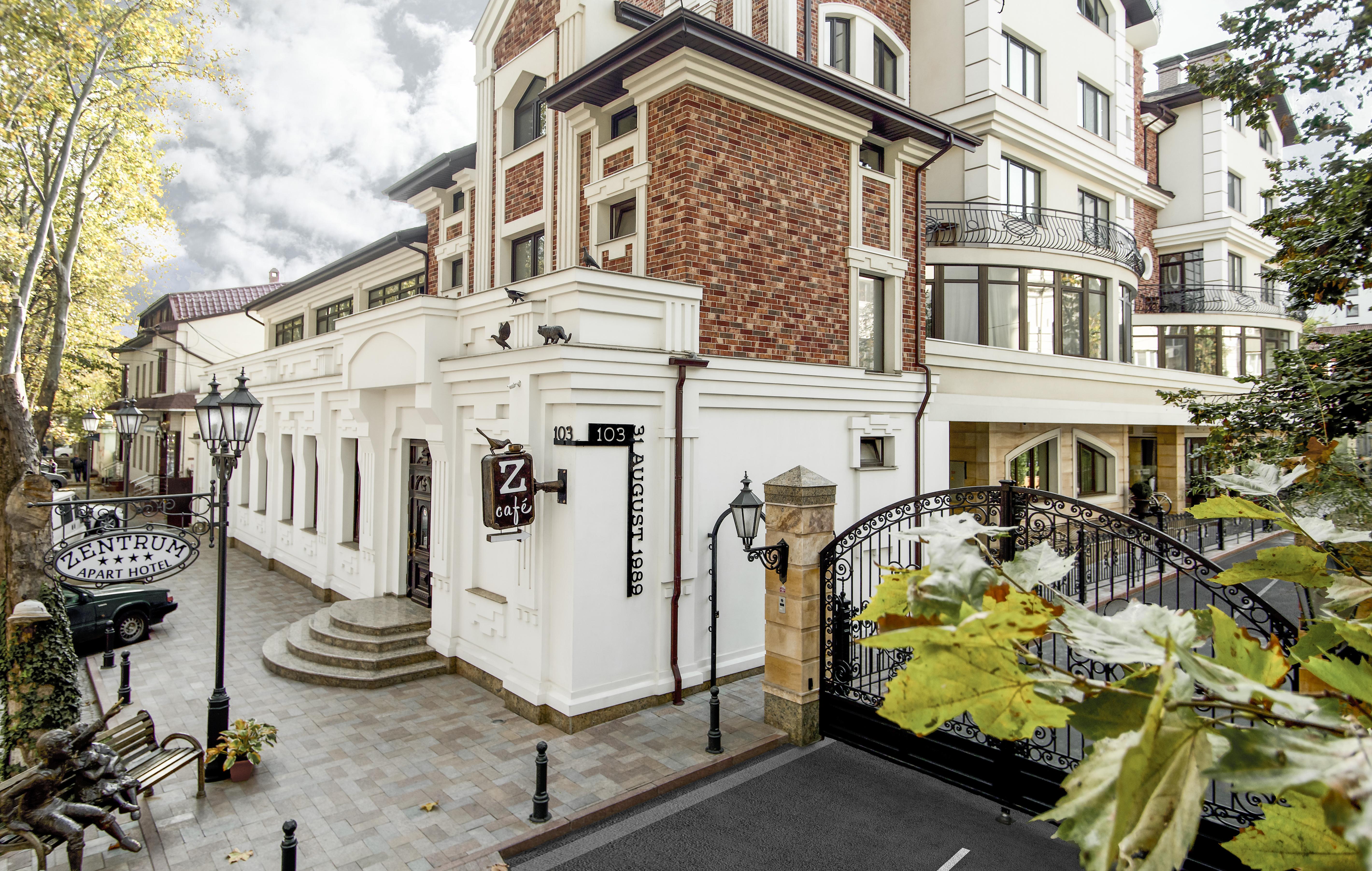 Zentrum Hotel 基希讷乌 外观 照片