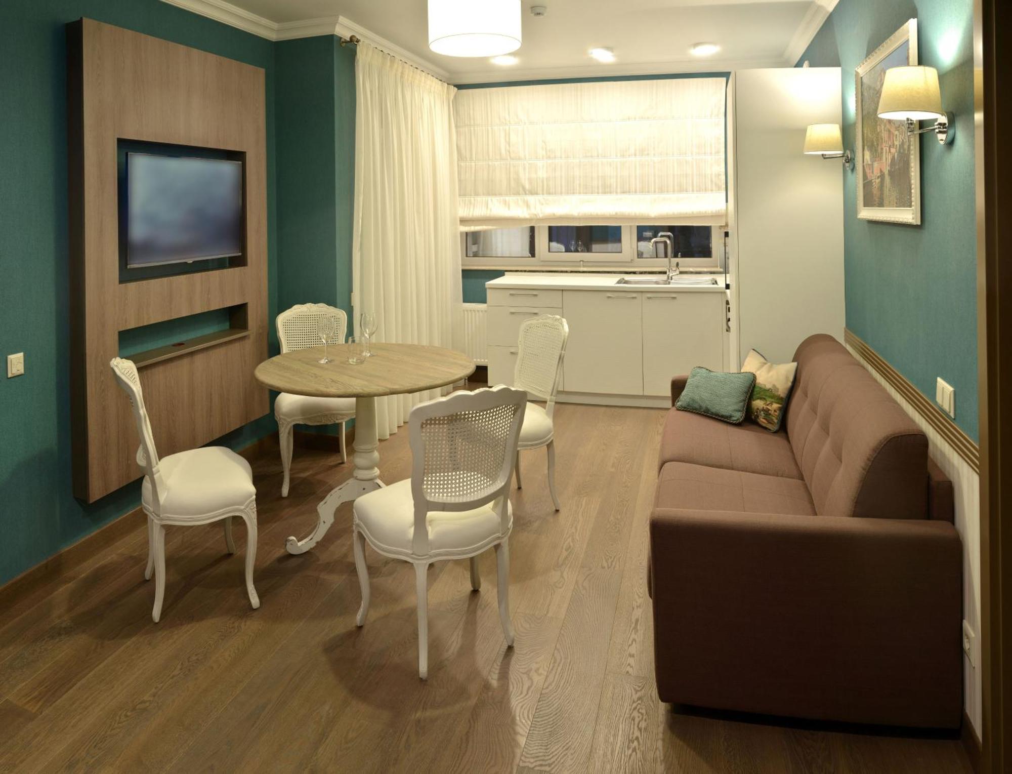Zentrum Hotel 基希讷乌 外观 照片