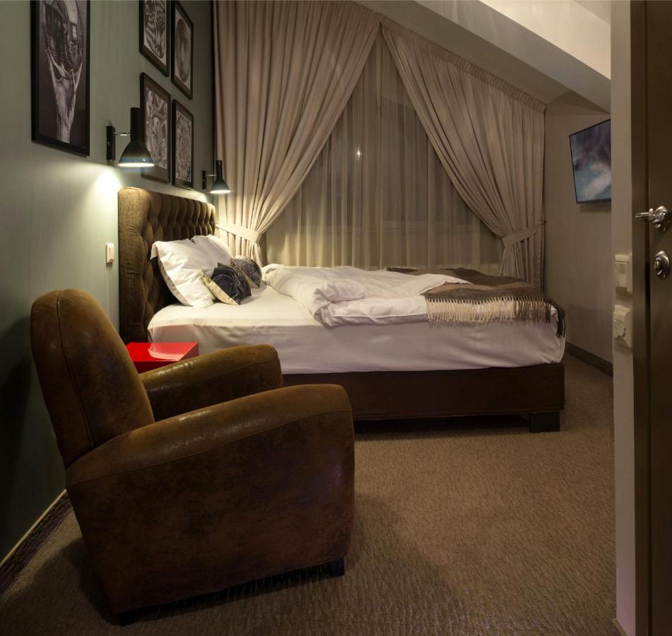 Zentrum Hotel 基希讷乌 外观 照片